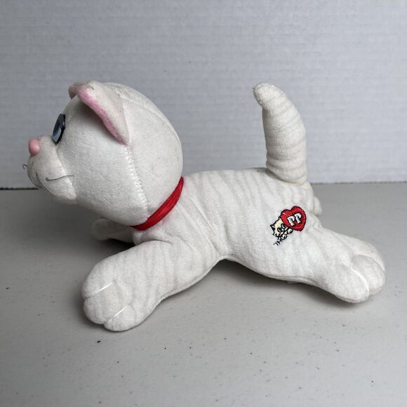 Vintage Pound Puppy Purries Kitty Cat White with Gray Stripes Tabby Plush 7" - Picture 2 of 13